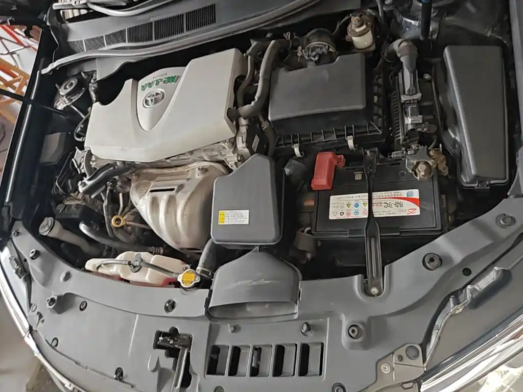 Toyota Camry — миниатюра 20