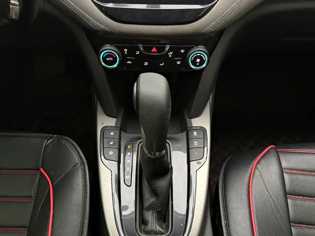 Chevrolet Malibu — миниатюра 11