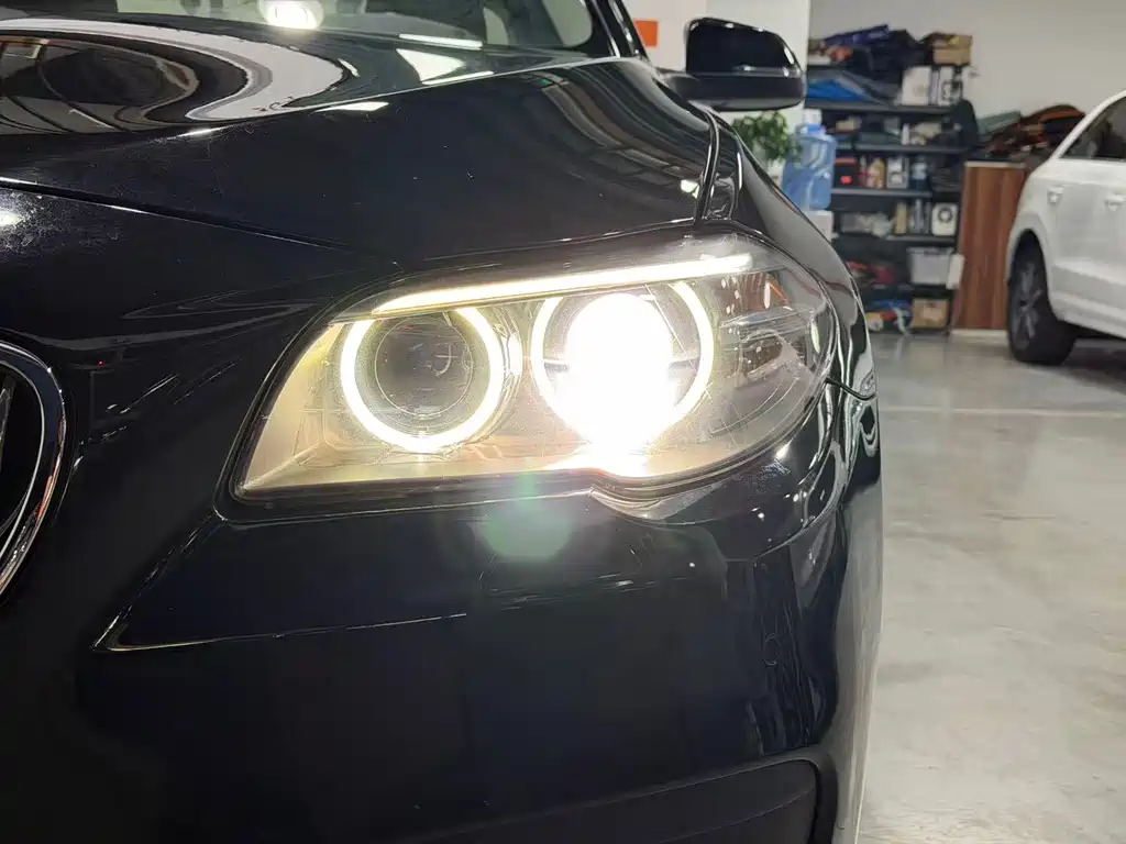 BMW 5 Series (Import) — миниатюра 3