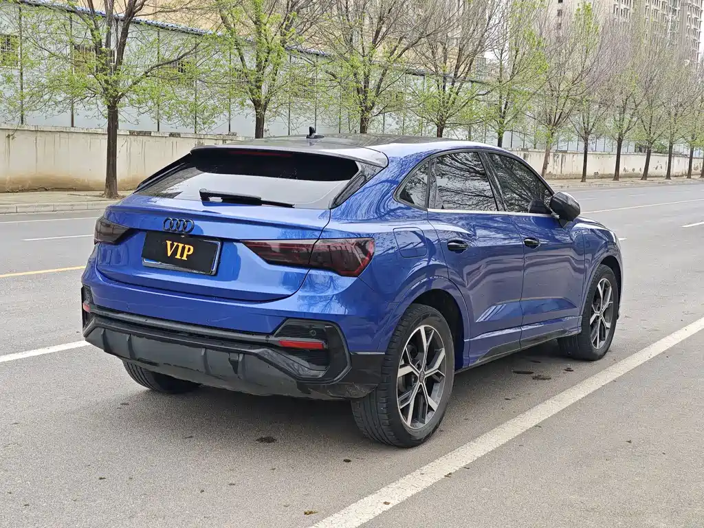 Audi Q3 Sportback — миниатюра 9
