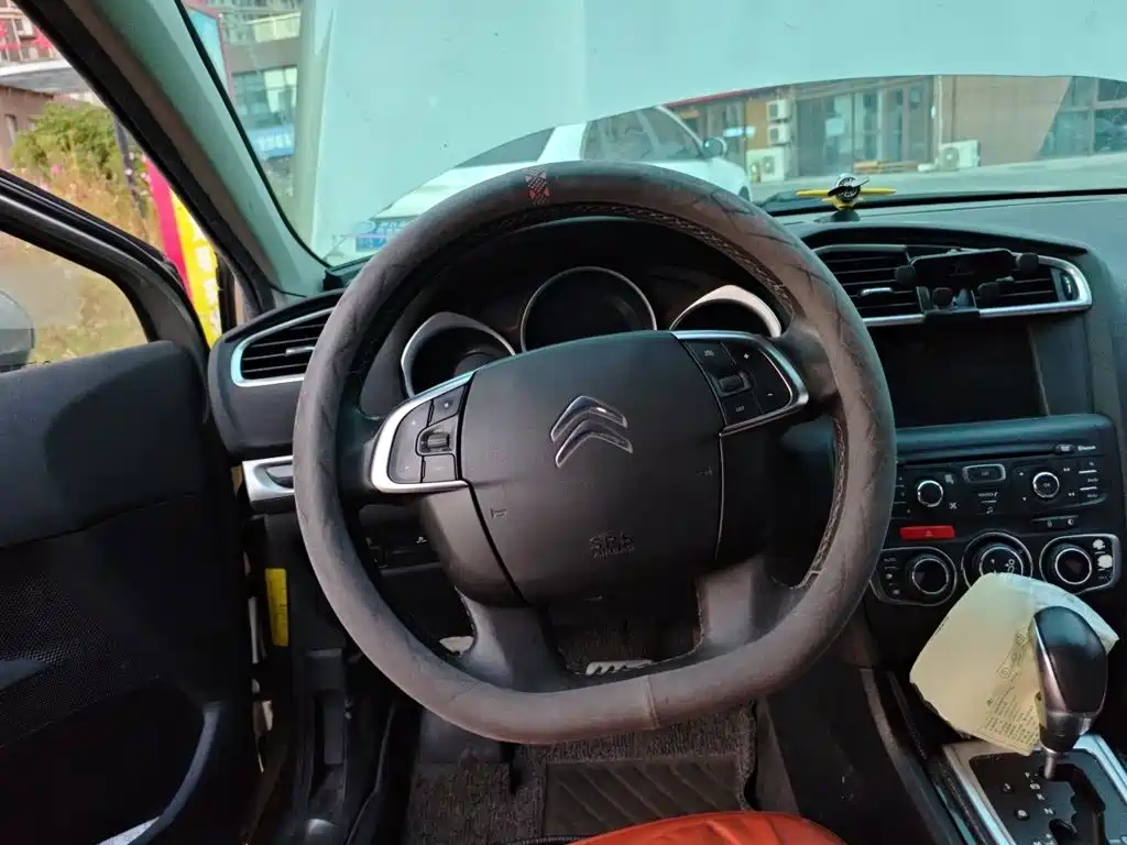 Citroen C4L — миниатюра 11