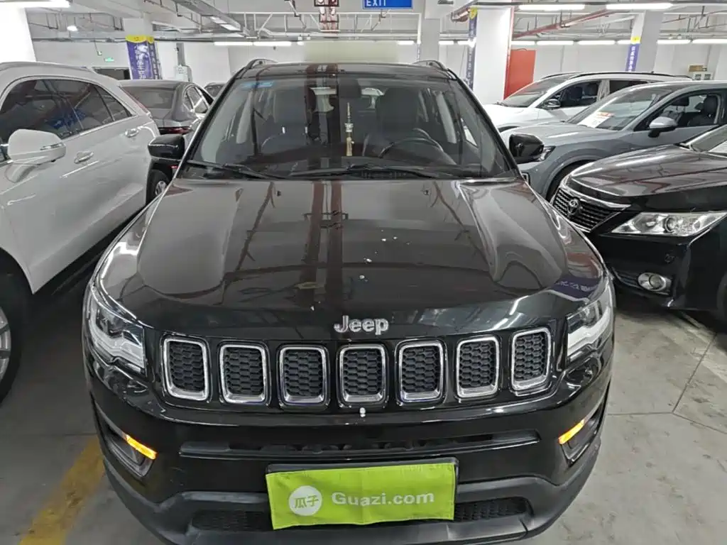 Jeep Compass — миниатюра 3