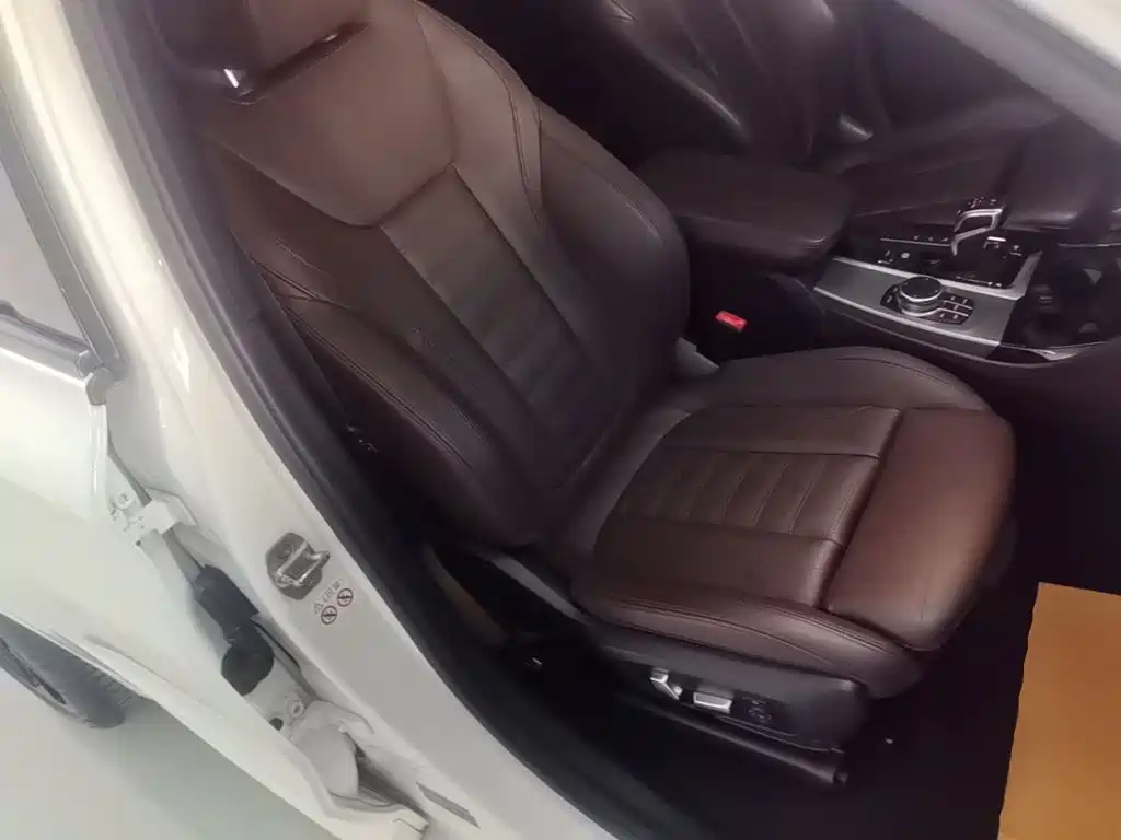 BMW X4 — миниатюра 25