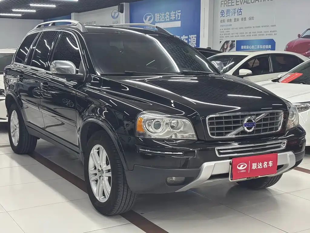 Volvo XC90 — миниатюра 3