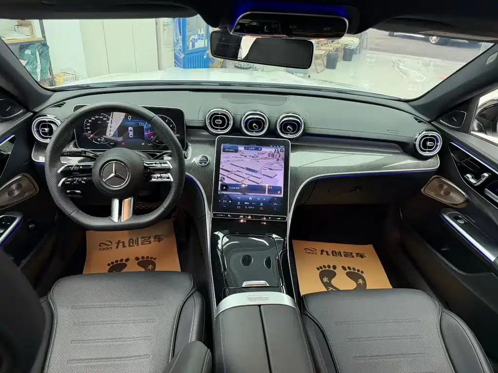 Mercedes-Benz C-Class — миниатюра 4