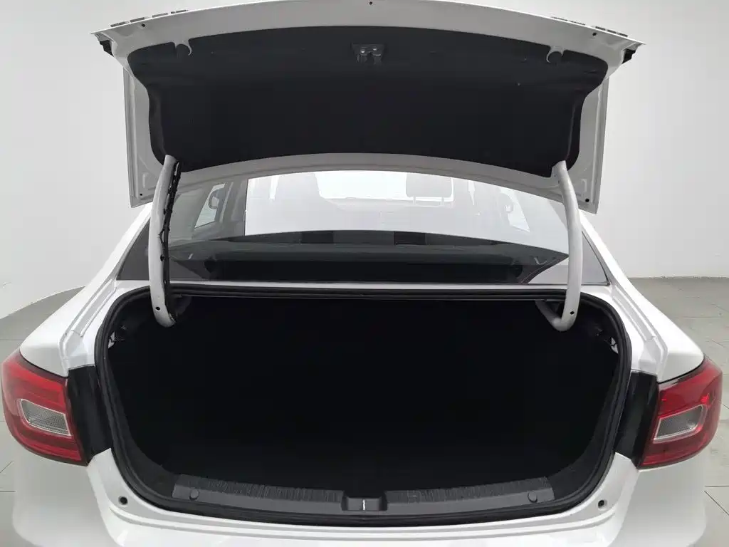 Bestune B30 — миниатюра 16