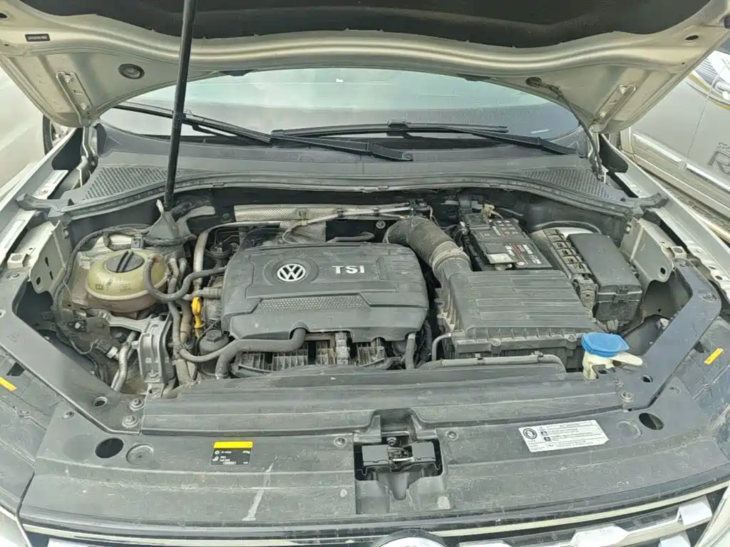 Volkswagen Tiguan L — миниатюра 20