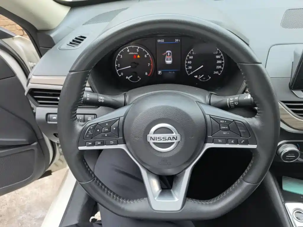 Nissan Teana — миниатюра 11