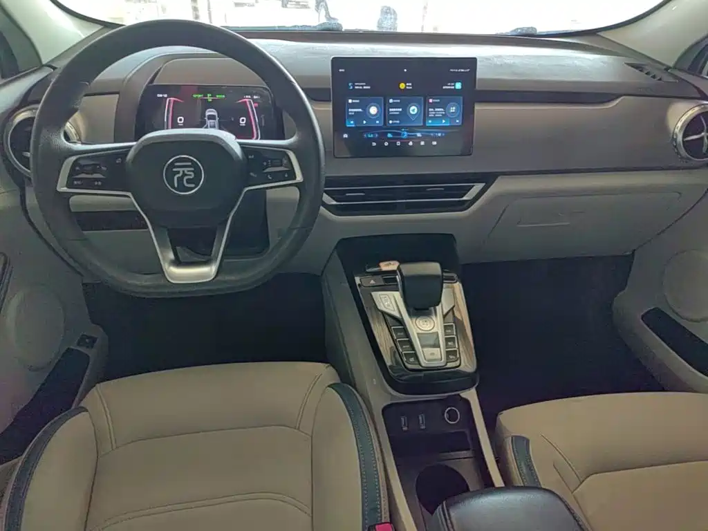 BYD Yuan Pro — миниатюра 10