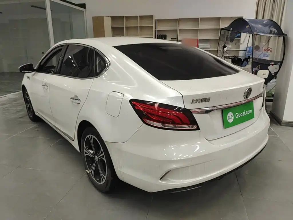 MG MG6 — миниатюра 5