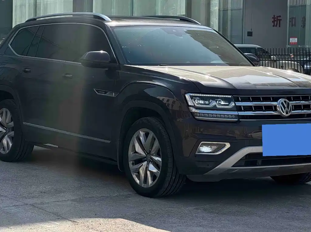 Volkswagen Teramont — миниатюра 3