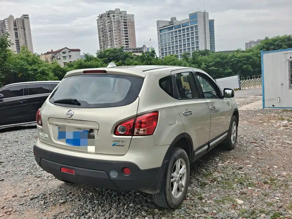 Nissan Qashqai 2010 20X CVT 2WD