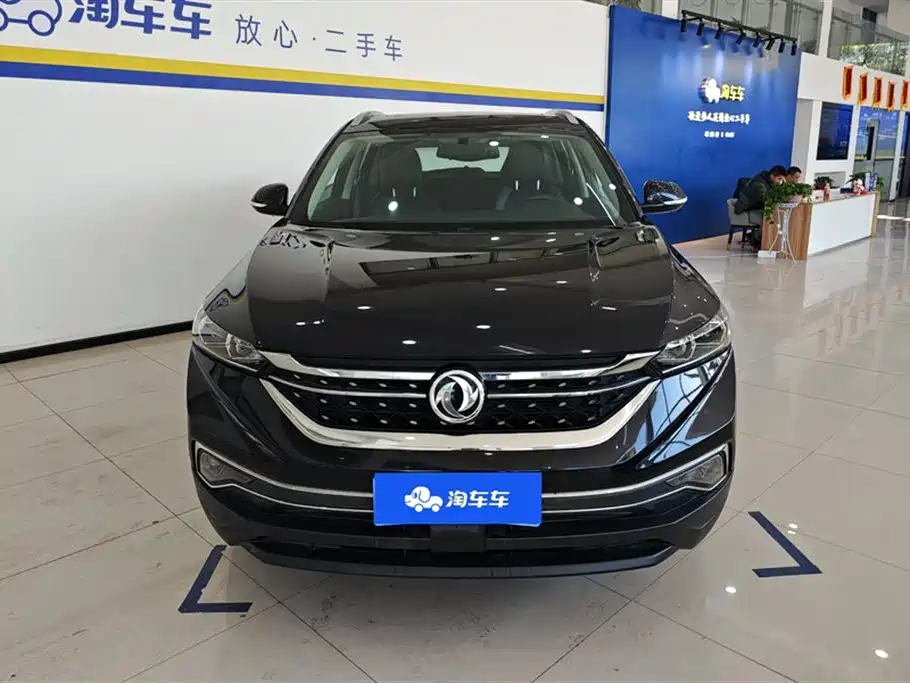 DONGFENG AX7