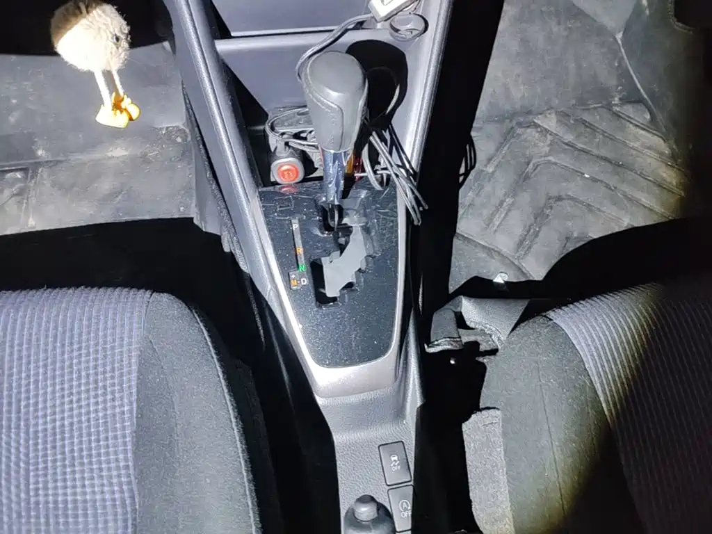 Toyota Yaris L — миниатюра 14