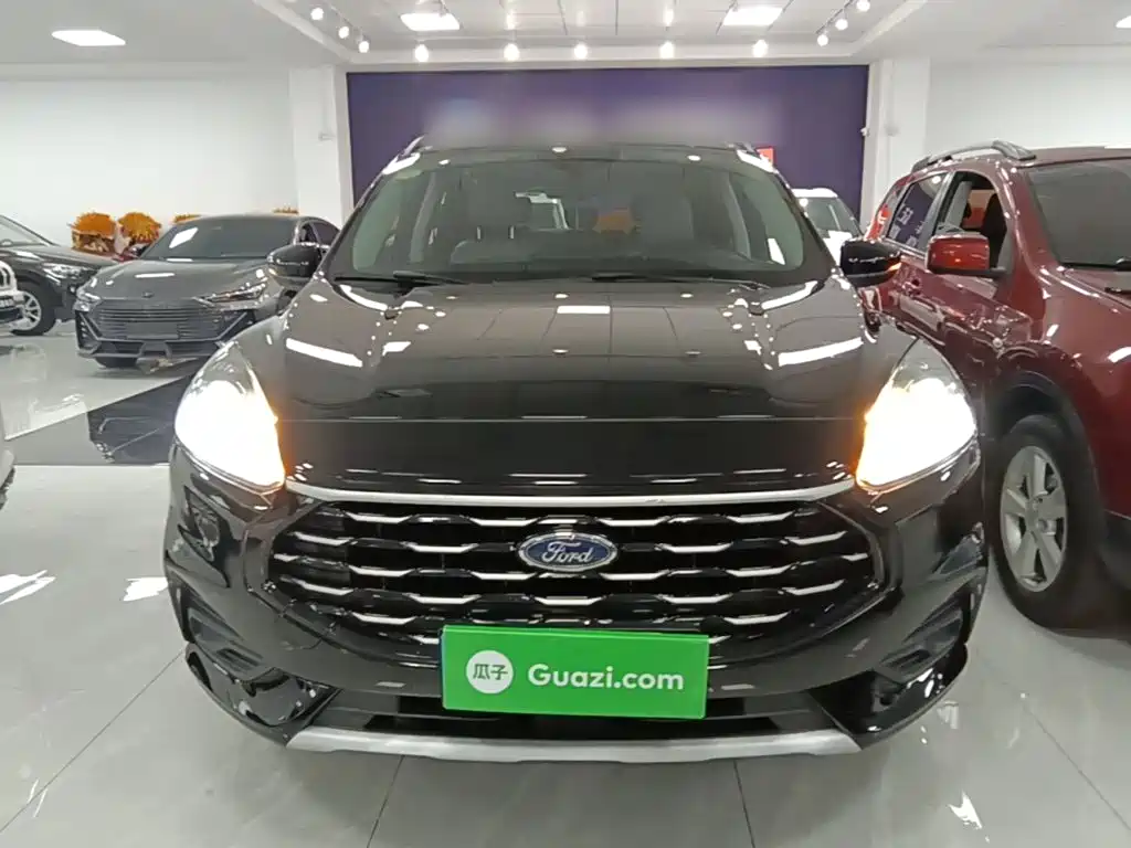 Ford Escape — миниатюра 3