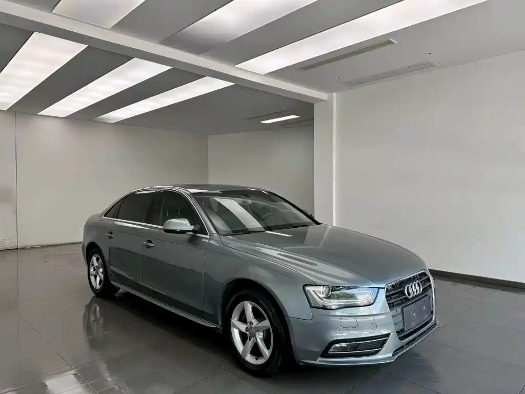 Audi A4L — миниатюра 3