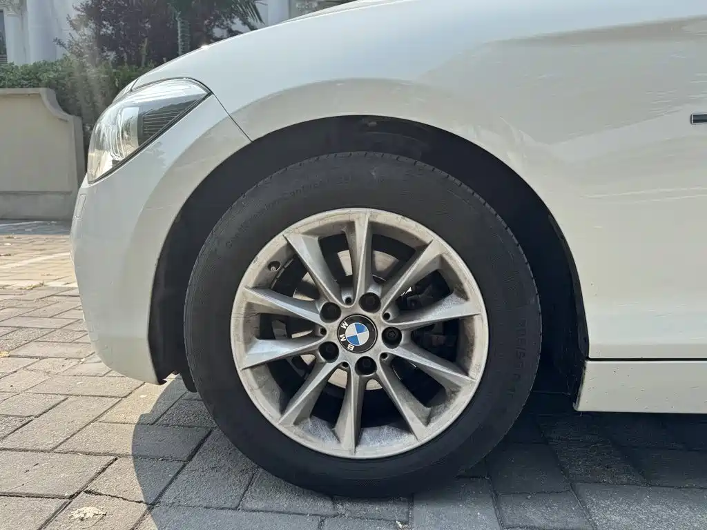 BMW 1 Series (Import) — миниатюра 11
