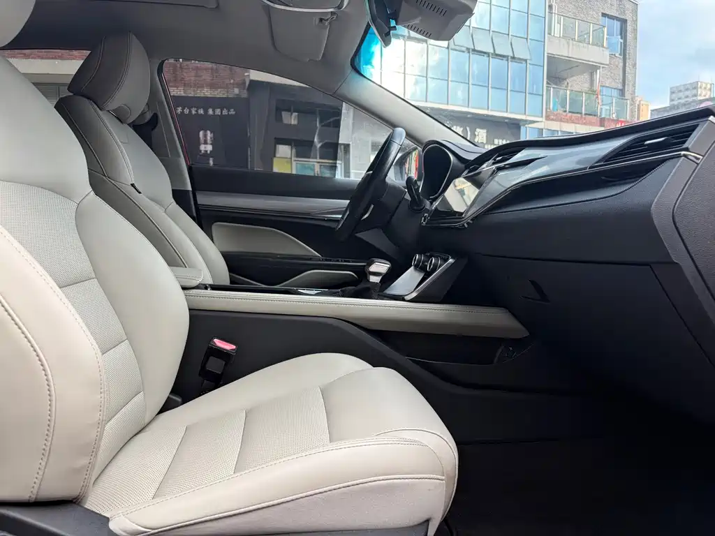 Geely Binrui — миниатюра 16