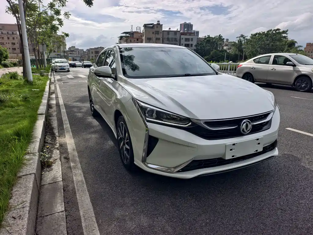 Aeolus Yixuan — миниатюра 3