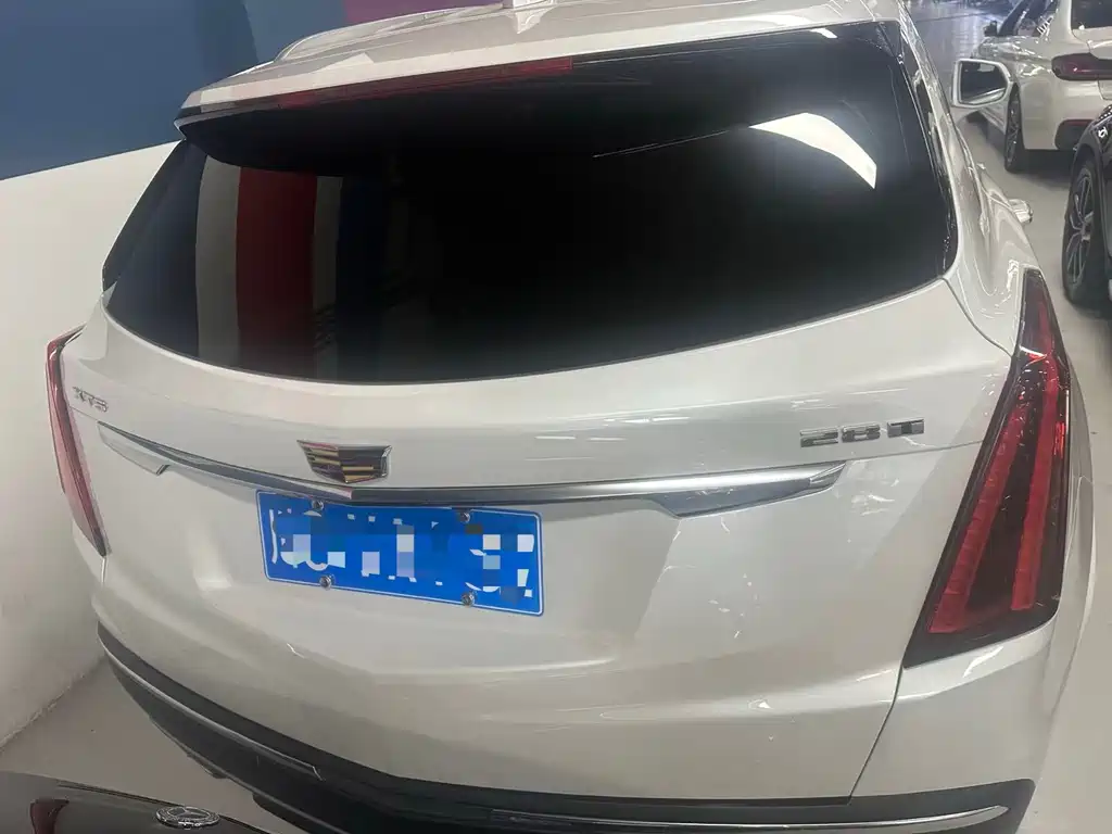 Cadillac XT5 — миниатюра 8