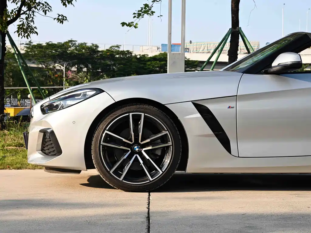 BMW Z4 — миниатюра 4