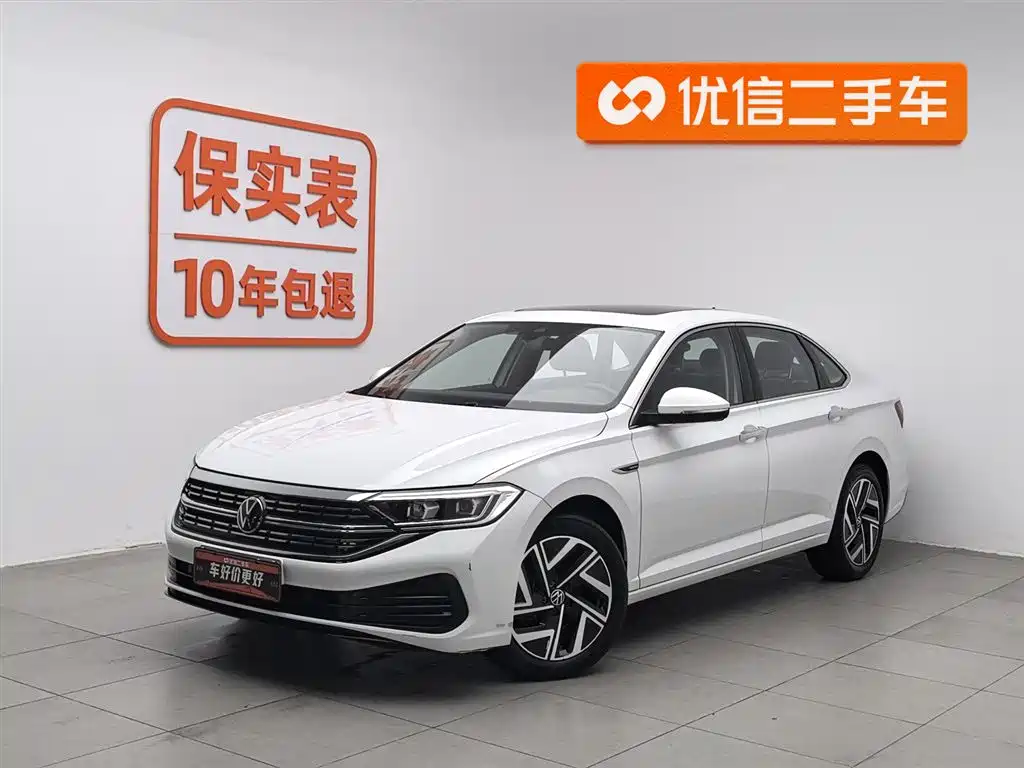 Volkswagen Sagitar 2022