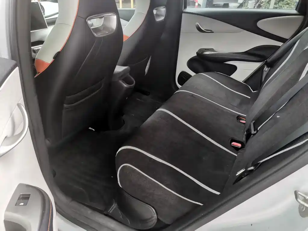BYD Dolphin — миниатюра 6