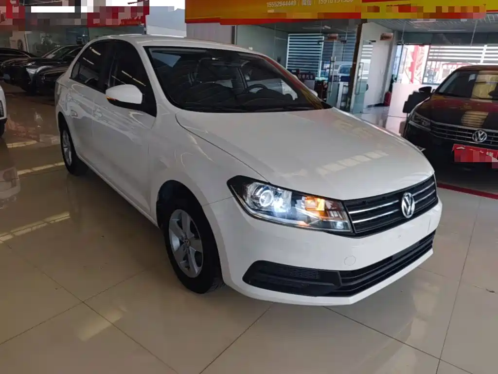 Volkswagen Santana — миниатюра 4