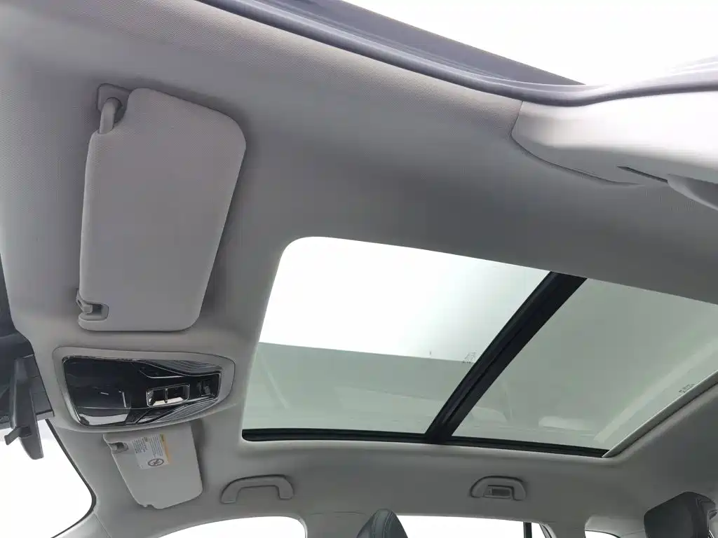 Ford Equator Sport — миниатюра 14