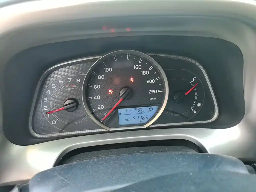 Toyota RAV4 — миниатюра 4