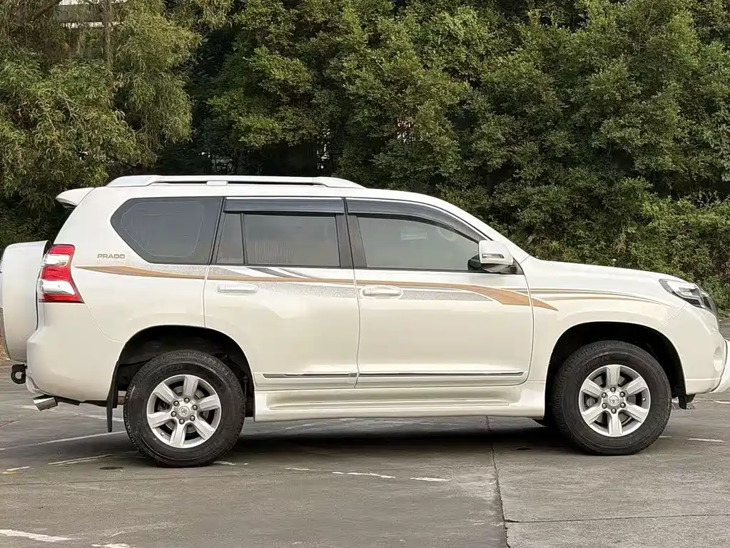 Toyota Prado (Import) — миниатюра 3