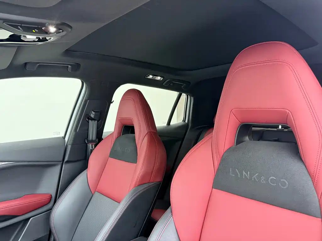 Lynk & Co 06 — миниатюра 8