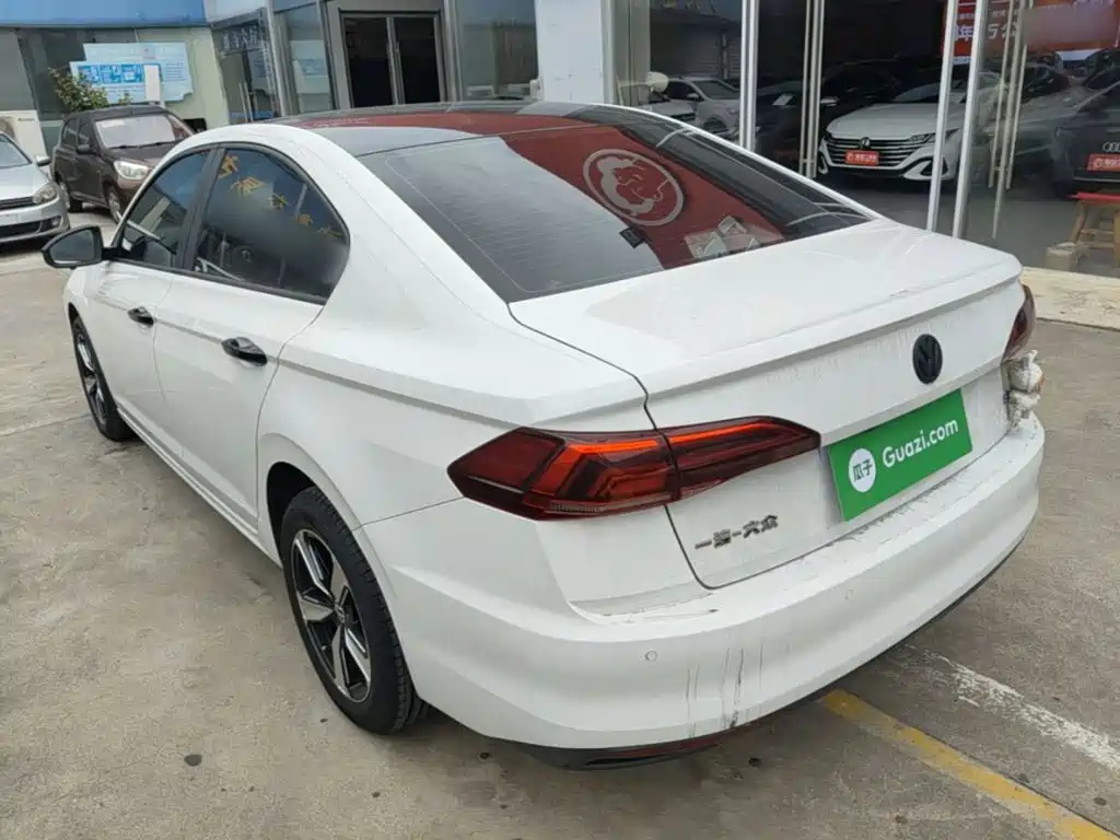 Volkswagen Bora — миниатюра 5