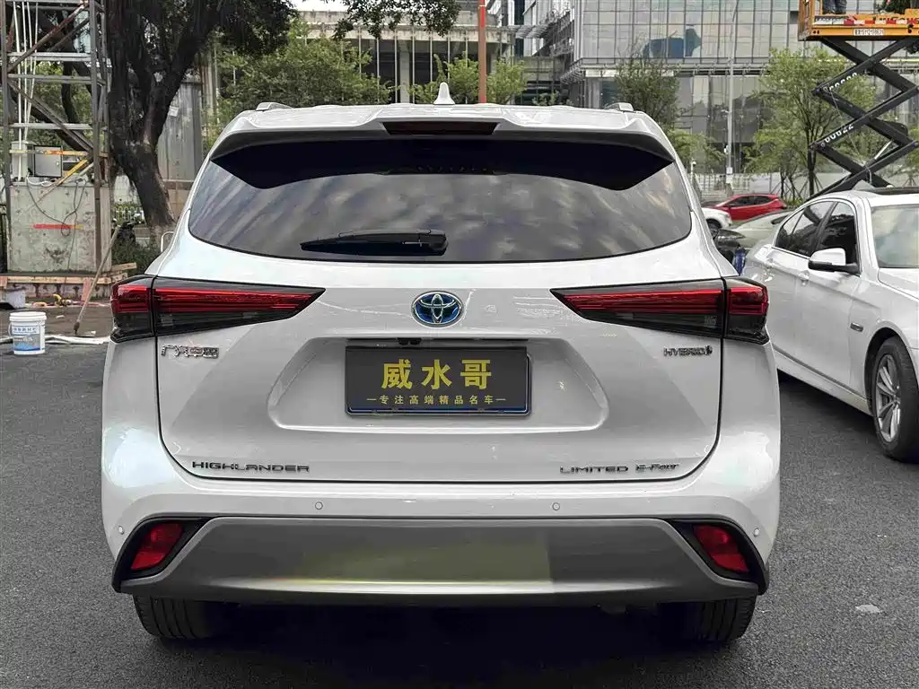 Toyota Highlander — миниатюра 6