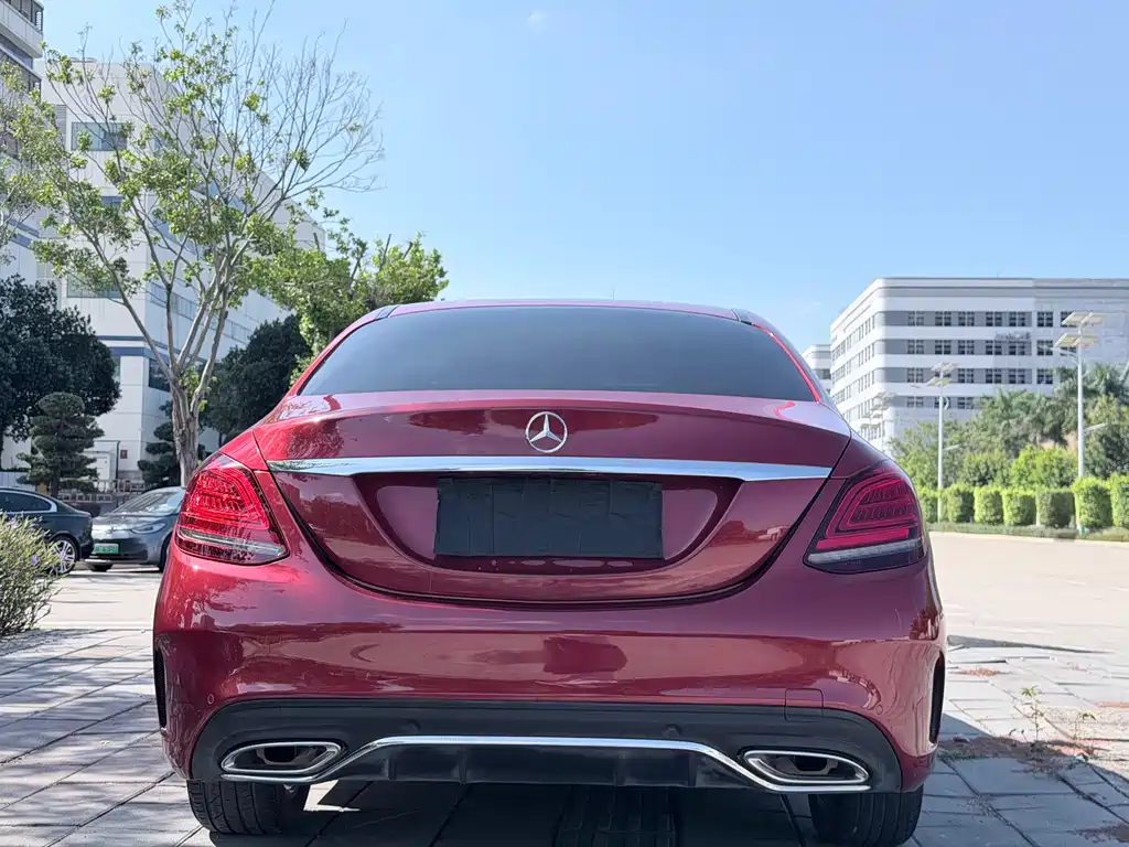 Mercedes-Benz C-Class — миниатюра 8