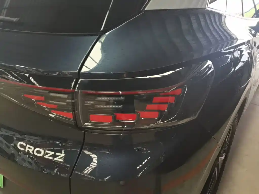 Volkswagen ID.4 Crozz — миниатюра 8