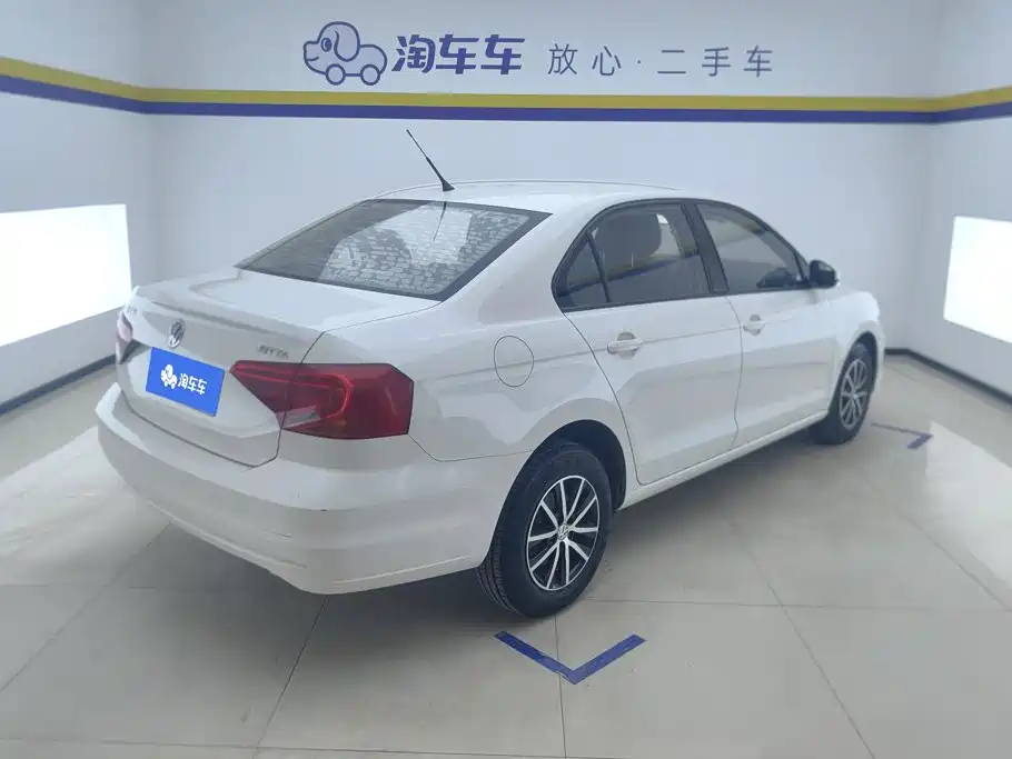 Volkswagen Jetta — миниатюра 3