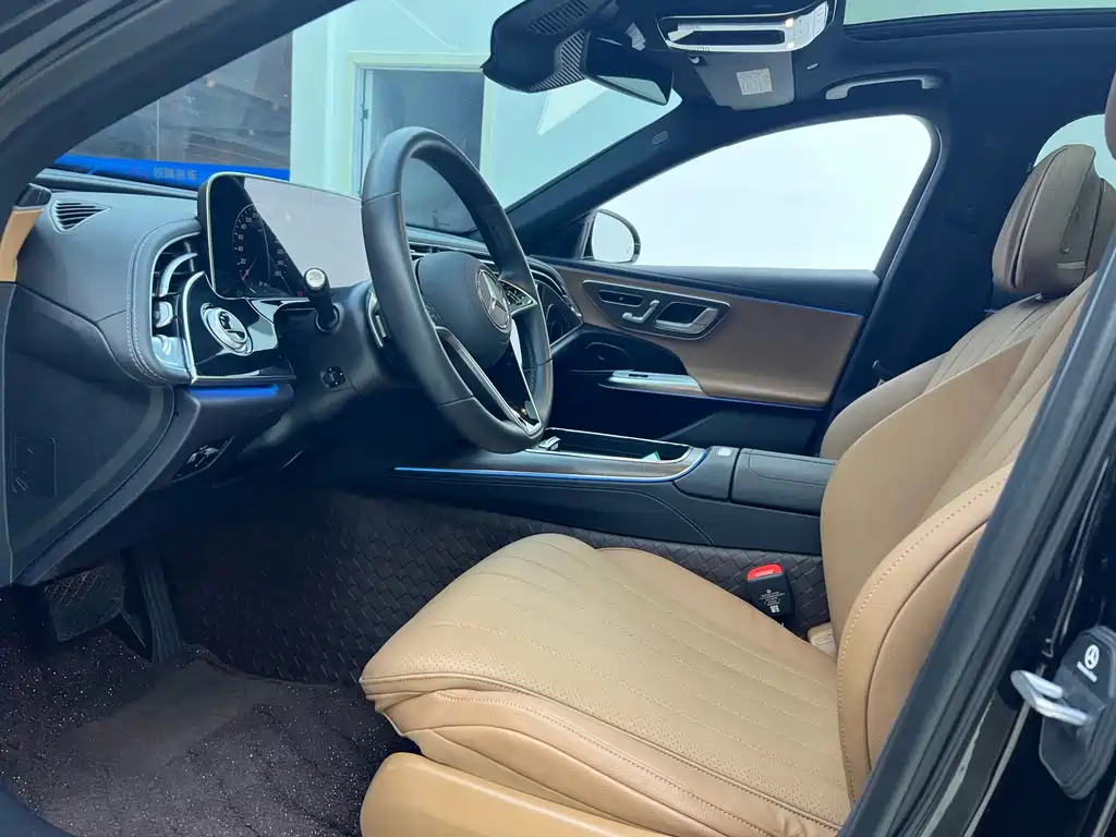Mercedes-Benz E-Class New Energy — миниатюра 10