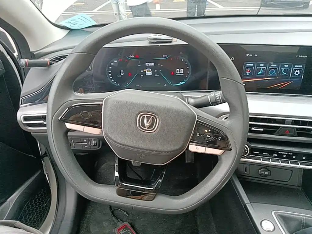 Changan Eado — миниатюра 11