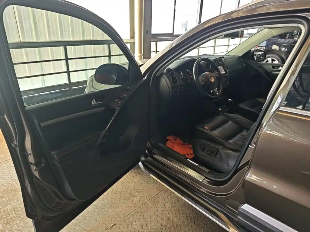 Volkswagen Tiguan — миниатюра 16