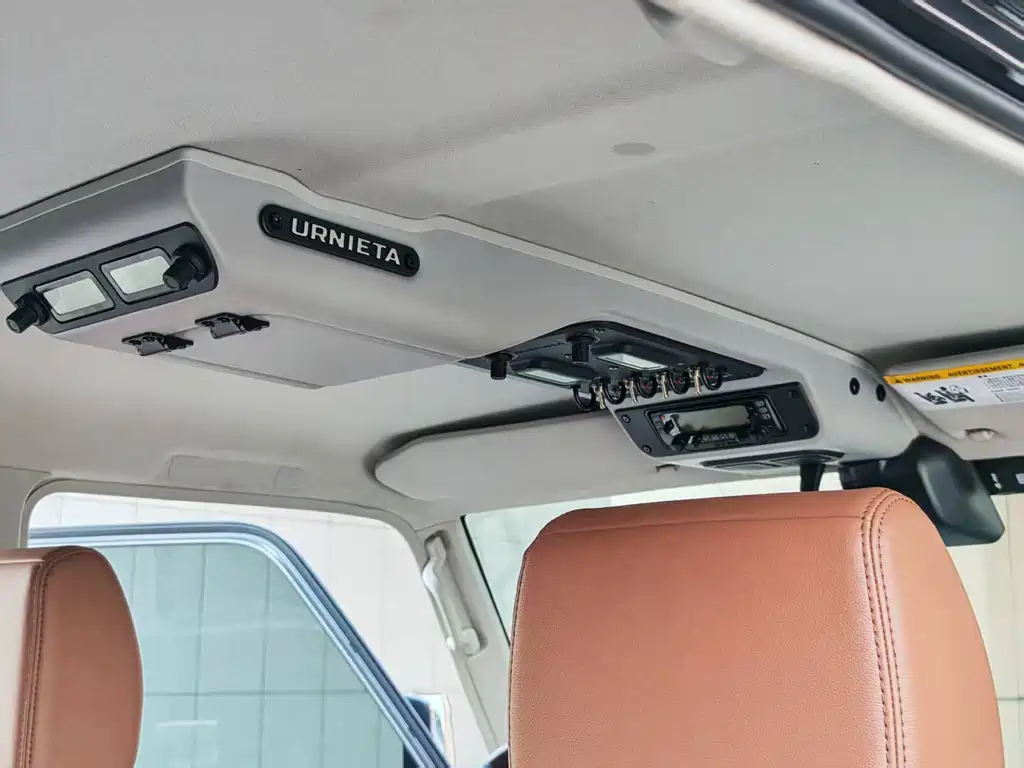 Toyota Land Cruiser — миниатюра 6