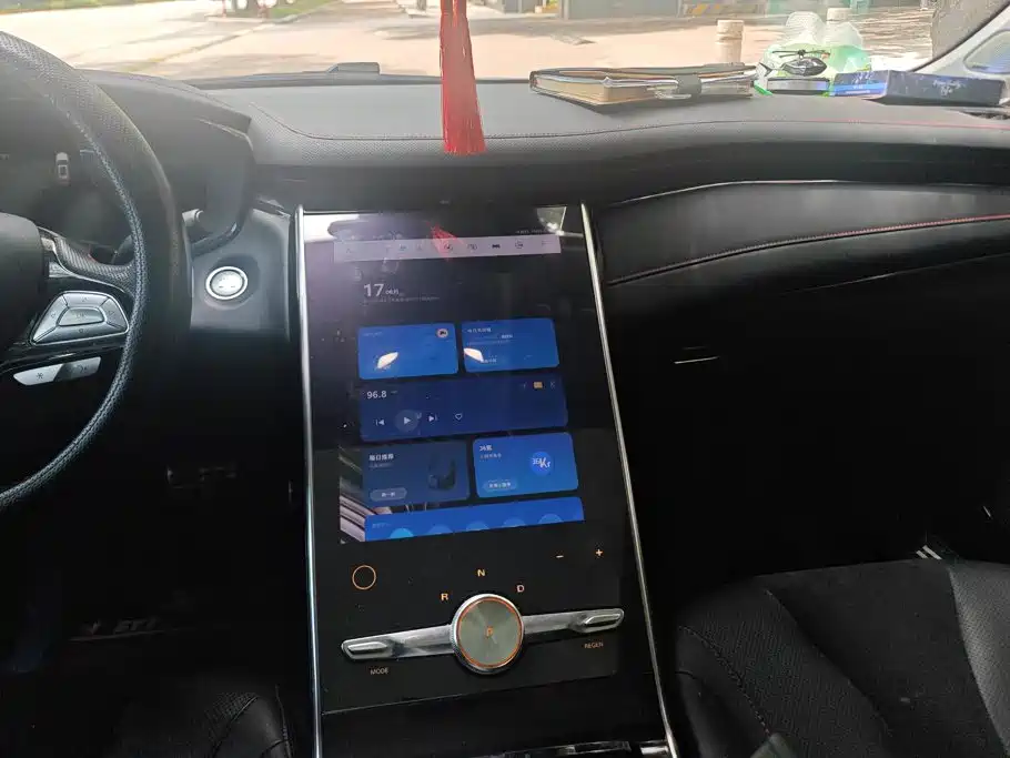 Roewe Feifan MARVEL R — миниатюра 13