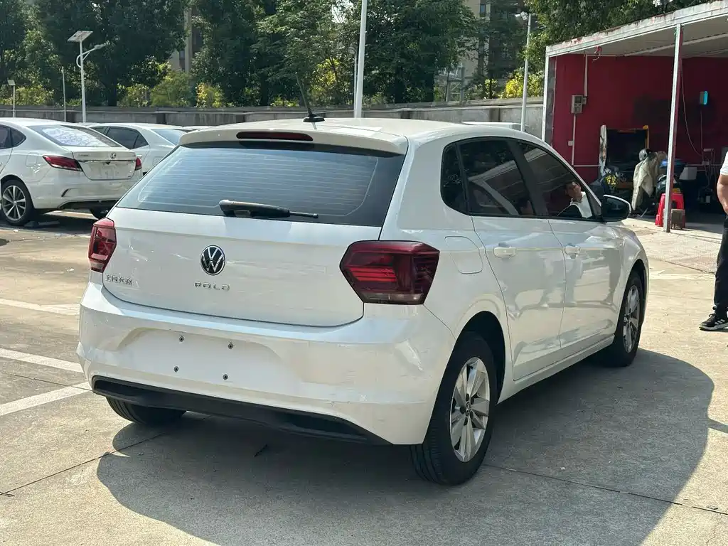 Volkswagen Polo — миниатюра 3