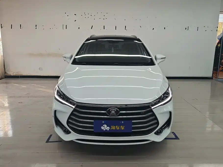BYD MAX — миниатюра 2