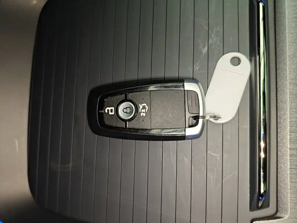 Ford Evos — миниатюра 9