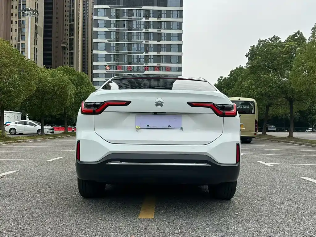 NIO EC6 — миниатюра 8