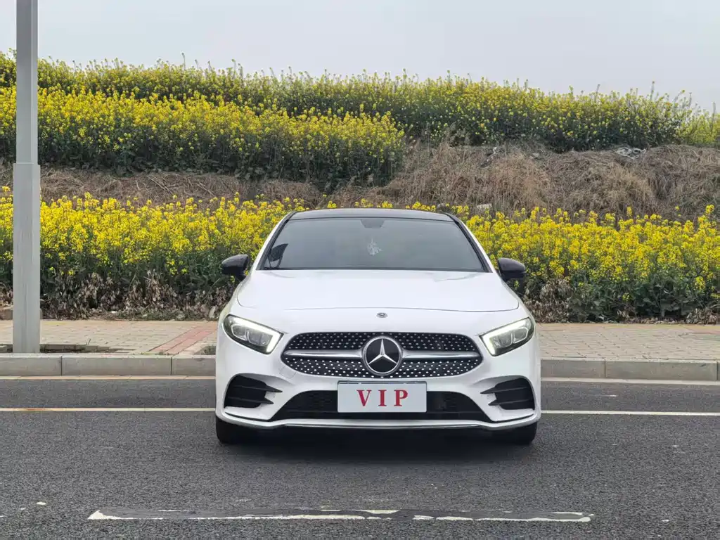Mercedes-Benz A-Class — миниатюра 2
