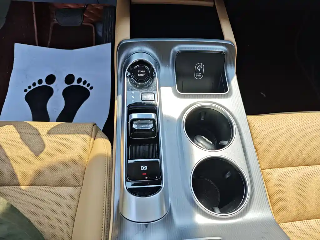 GAC Motor Trumpchi E8 — миниатюра 6