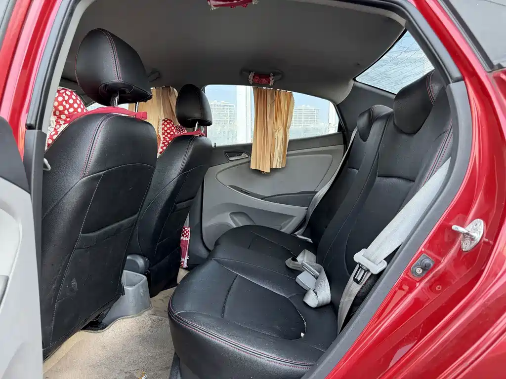 Hyundai Verna — миниатюра 12