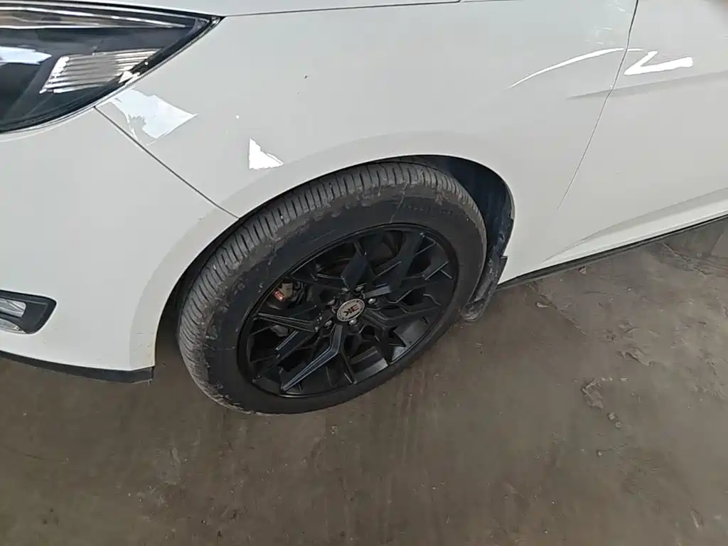 Ford Focus — миниатюра 23